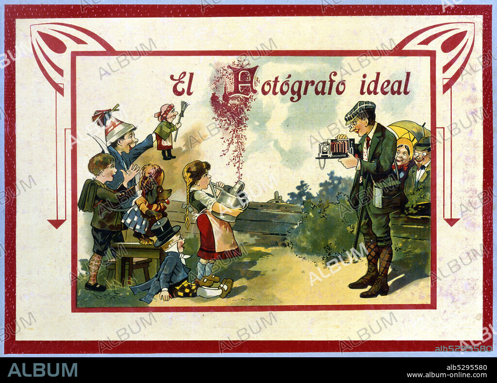 Juguetes de cartón y madera. Caja del juego El Fotógrafo Ideal, fabricado por Juguetes Borrás, de Mataró. Año 1914.