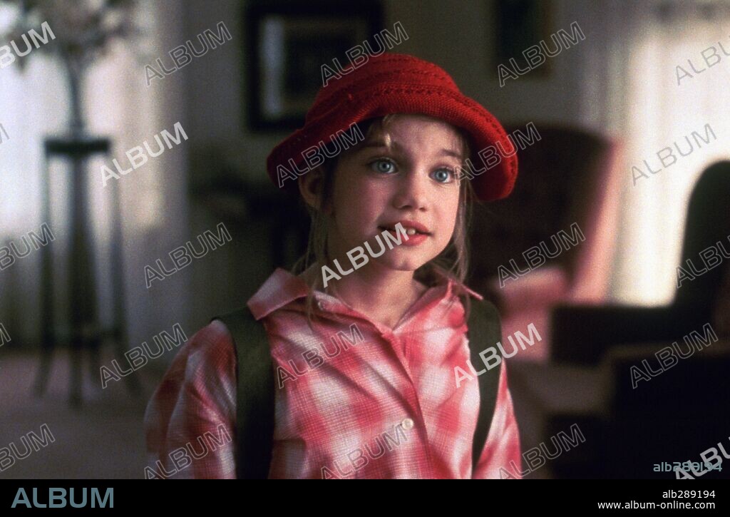 ANNA CHLUMSKY in MY GIRL, 1991, directed by HOWARD ZIEFF. Copyright COLUMBIA PICTURES.