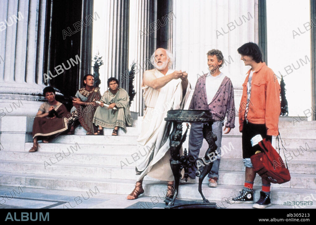 KEANU REEVES, SOCRATE, TONY STEEDMAN und ALEX WINTER. ALEX WINTER, KEANU REEVES und TONY STEEDMAN in BILL AND TED'S EXCELLENT ADVENTURE, 1989, unter der Regie von STEPHEN HEREK. Copyright ORION PICTURES.