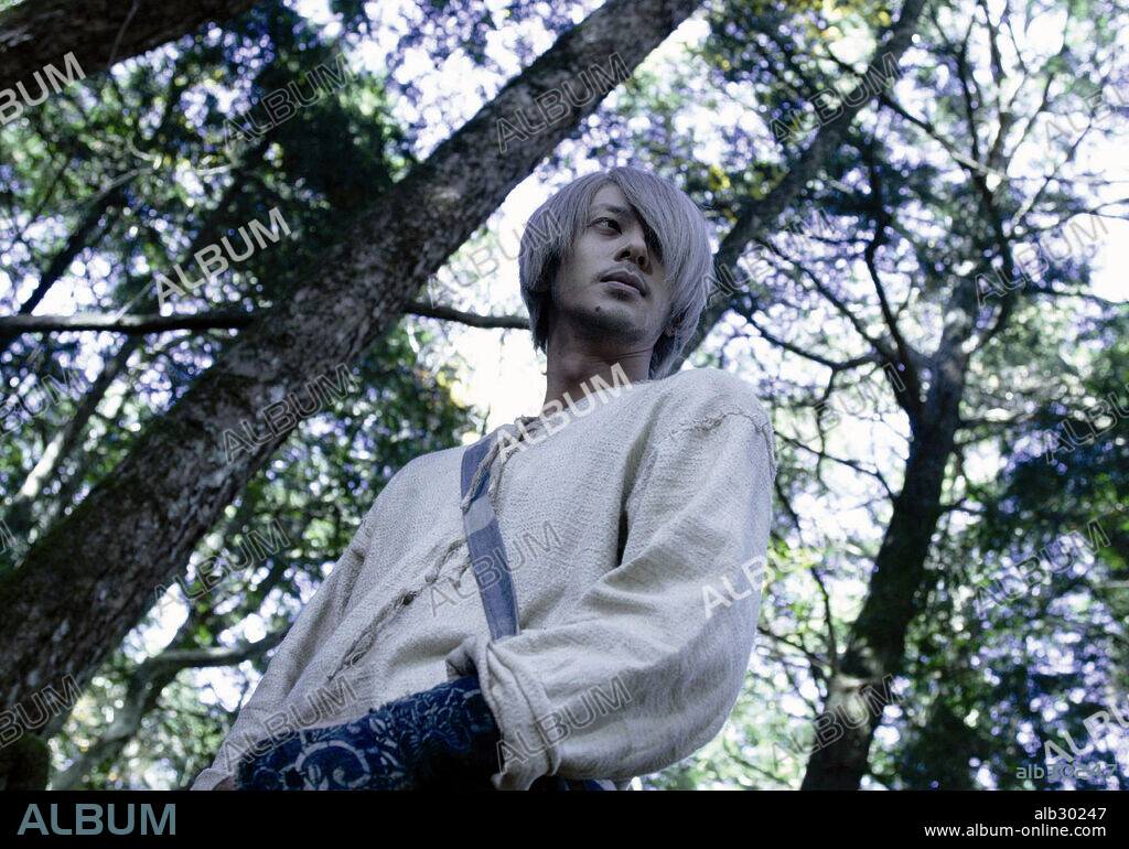 MUSHISHI, 2006, réalisé par KATSUHIRO OTOMO. Copyright TOHOKUSHINSHA FILM CORP.