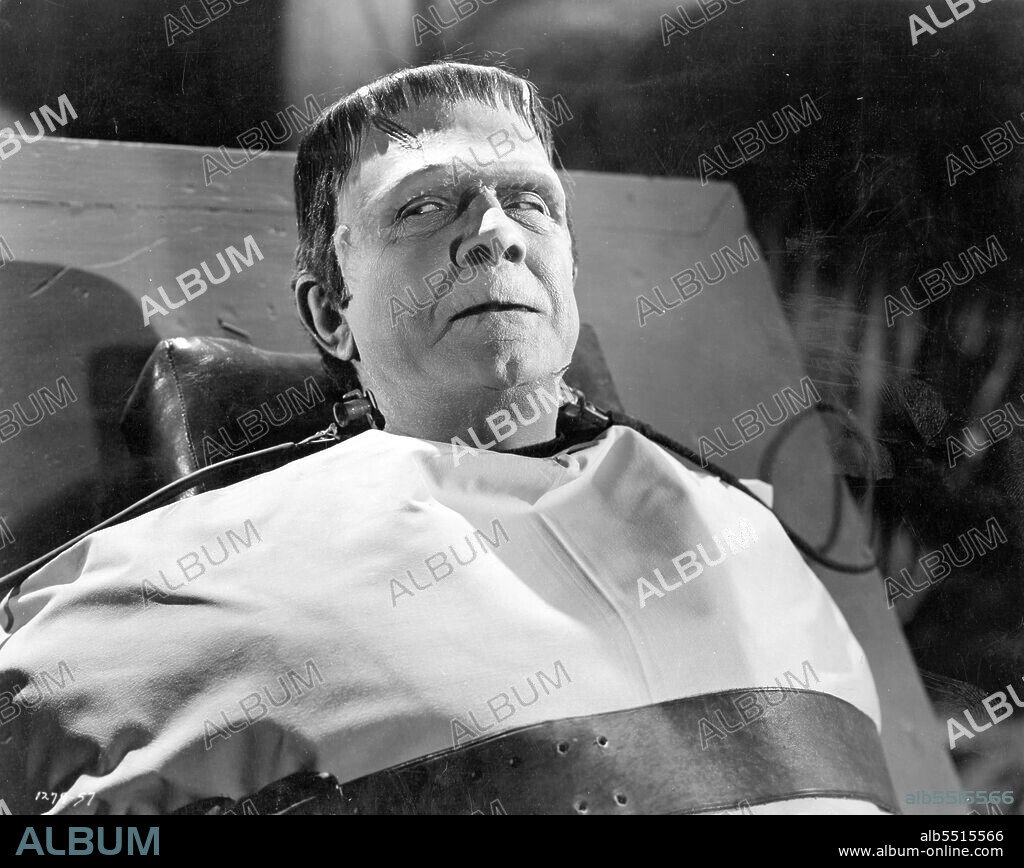 BELA LUGOSI in FRANKENSTEIN MEETS THE WOLF MAN, 1943, directed by ROY WILLIAM NEILL. Copyright UNIVERSAL PICTURES.