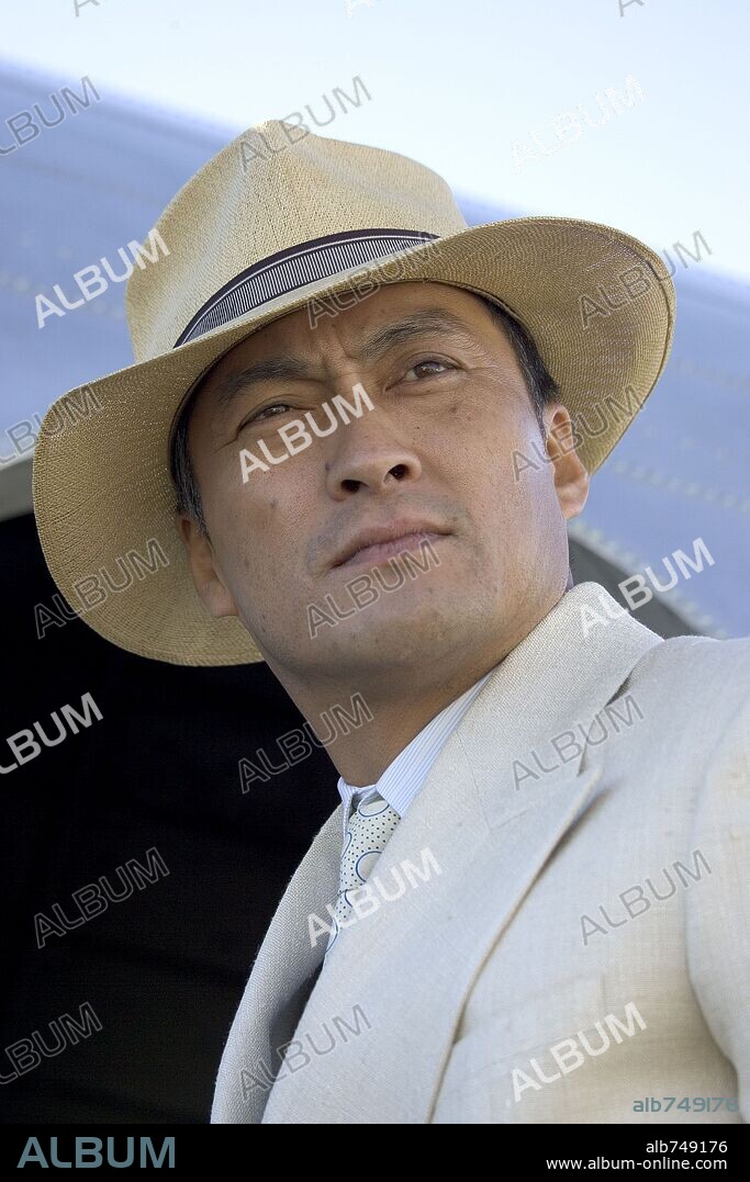 KEN WATANABE in MEMOIRS OF A GEISHA, 2005, directed by ROB MARSHALL. Copyright COLUMBIA PICTURES / JAMES, DAVID.