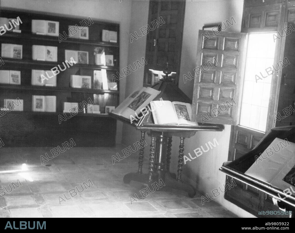 October 1956. Gate of the house where Cervantes was born, today converted into a museum of his books.