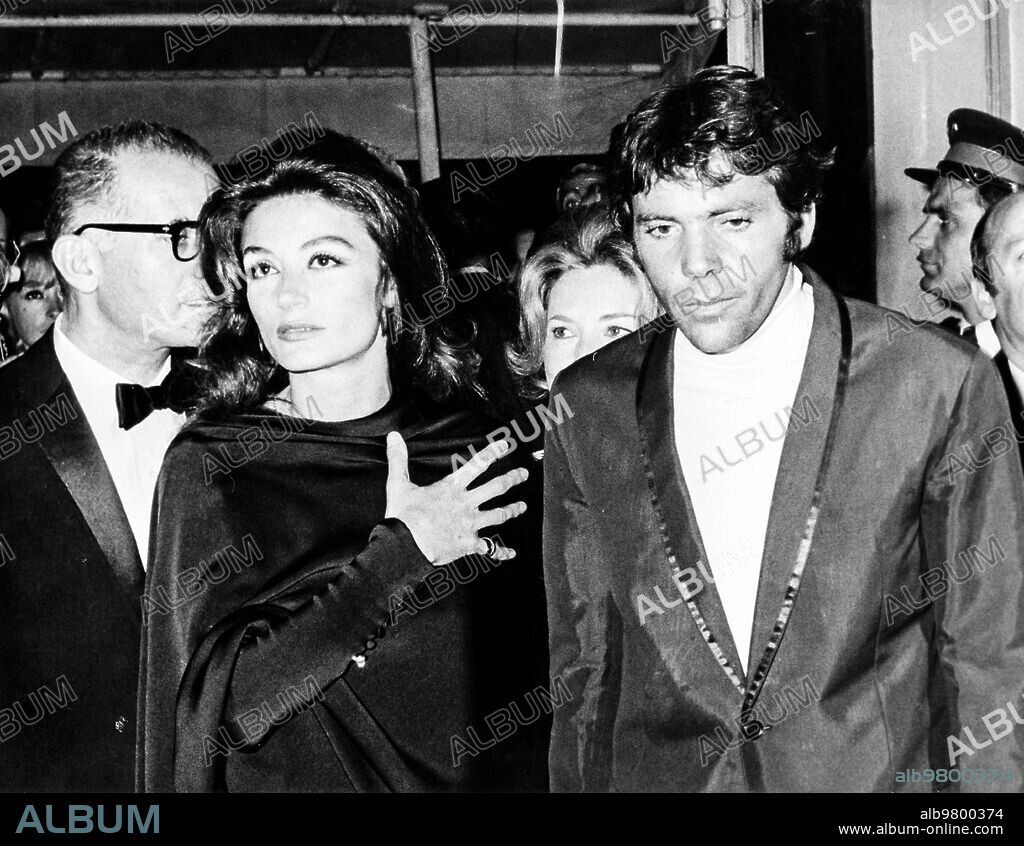 Anouk aimee, pierre barouh, cannes 1968.