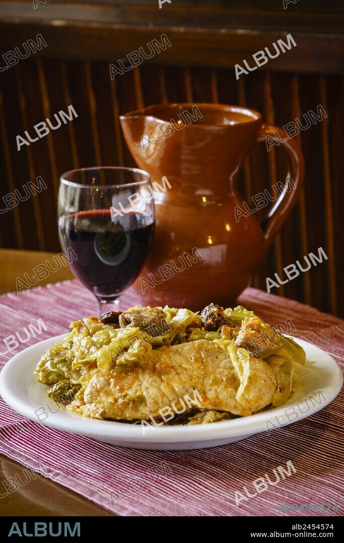 lomo con col, -Llom amb Col- , Celler de Randa, Mallorca,Islas Baleares,Spain.