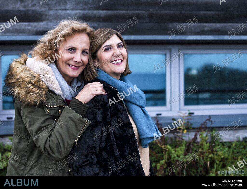 ANE GABARAIN and ELENA IRURETA in PATRIA, 2020, directed by AITOR GABILONDO. Copyright Alea Media / HBO Europe / HBO Latin America / RIVAS, BEGOÑA.