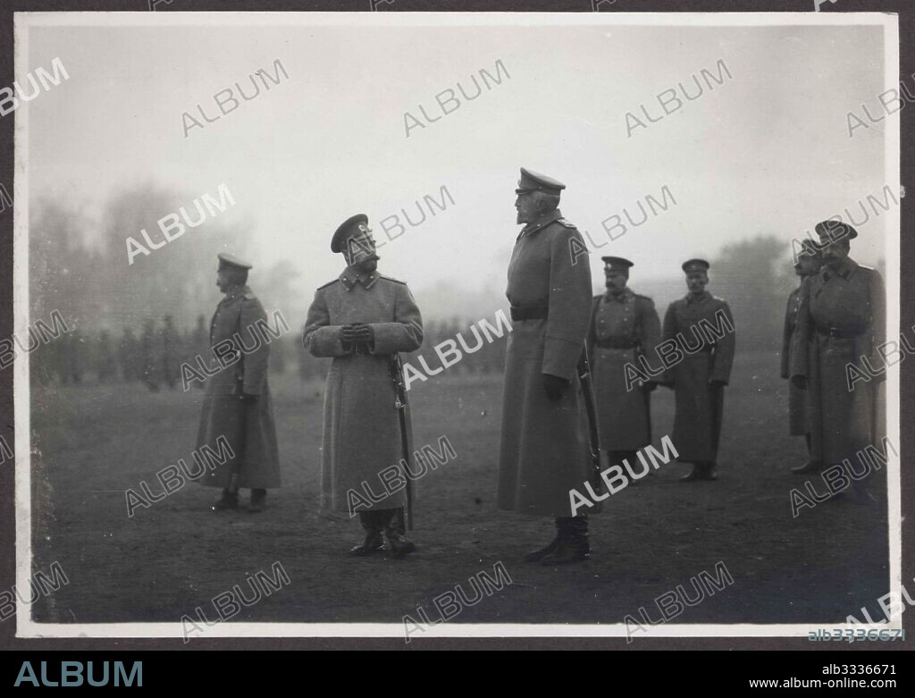 ANONYMOUS. Emperor Nicholas II and Grand Duke Nikolai Nikolaevich at Baranovichi, September 1914.
