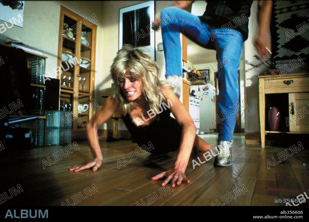 FARRAH FAWCETT in EXTREMITIES, 1986. Copyright ATLANTIC.