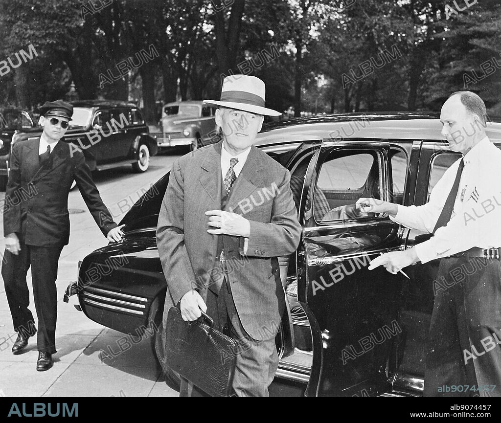Henry Lewis Stimson (September 21, 1867 October 20, 1950) American statesman, lawyer and Republican Party politician. Secretary of State (19291933) under Republican President Herbert Hoover.