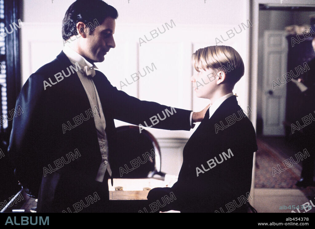 GUY EDWARDS y JEREMY NORTHAM en EL CASO WINSLOW, 1999 (THE WINSLOW BOY), dirigida por DAVID MAMET. Copyright SONY PICTURES / DANIEL, LIAM.