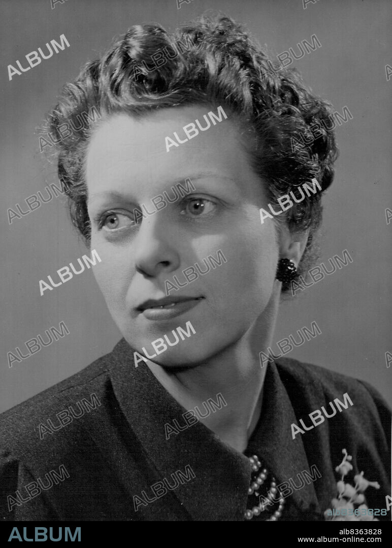 Miss Doreen Stephens, who has been appointed Editor, Women's Programmes, in the BBC Television Service, as from October 26th, 1953. October 13, 1953. (Photo by BBC Television Service).