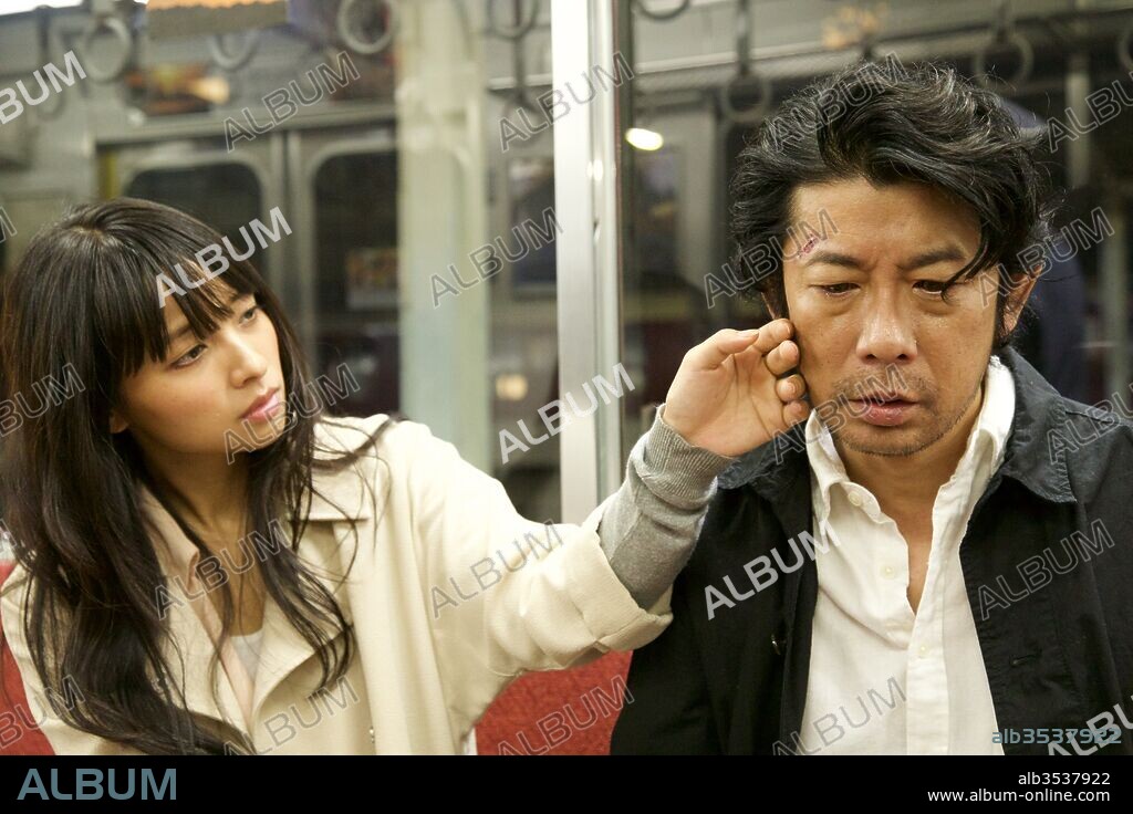 AYAME MISAKI y MASATOSHI NAGASE en HACIA LA LUZ, 2017 (HIKARI), dirigida por NAOMI KAWASE. Copyright Kumie / Comme des Cinémas / Kino Films / MK2 Productions.