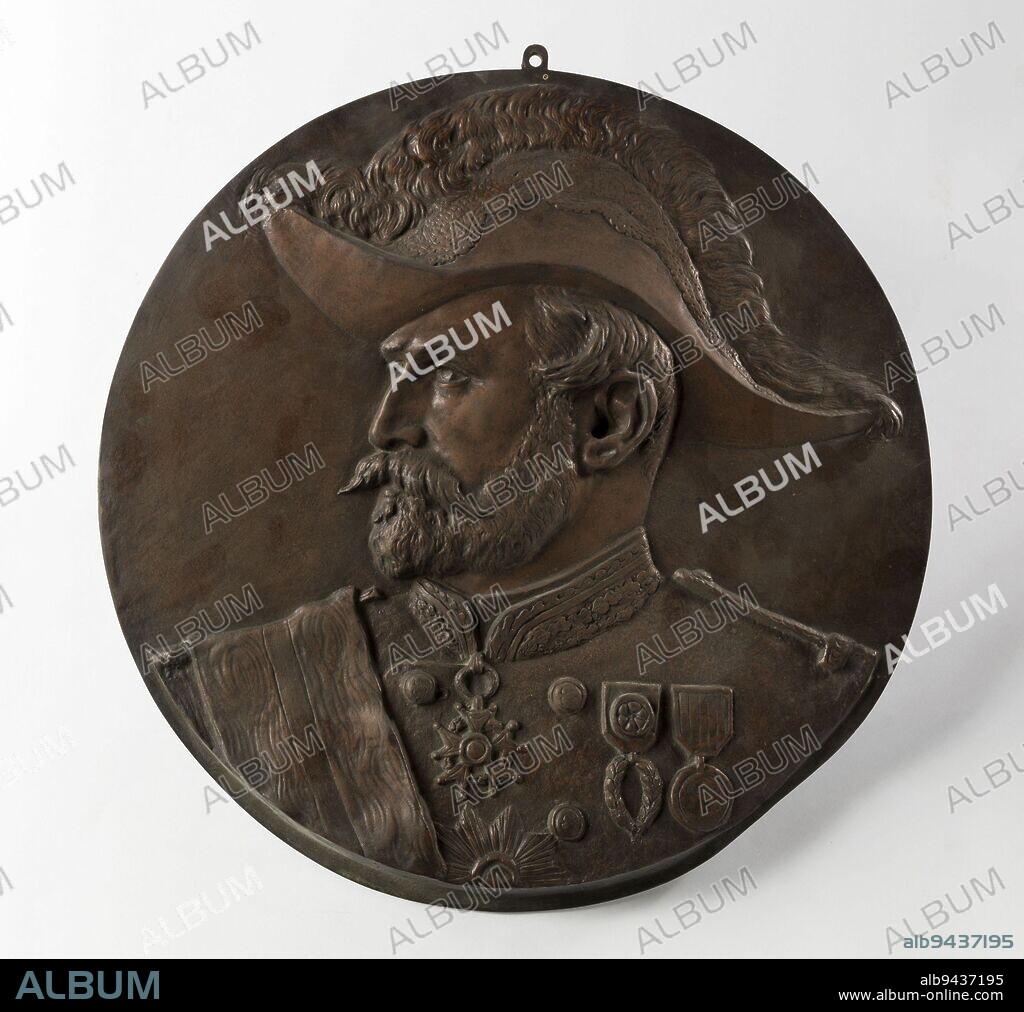Portrait of General Boulanger 1837-1891), Levasseur, Jules, Sculptor, In 1887, 19th century, Sculpture, Medallion (sculpture), Bronze, Diameter: 38.5 cm.