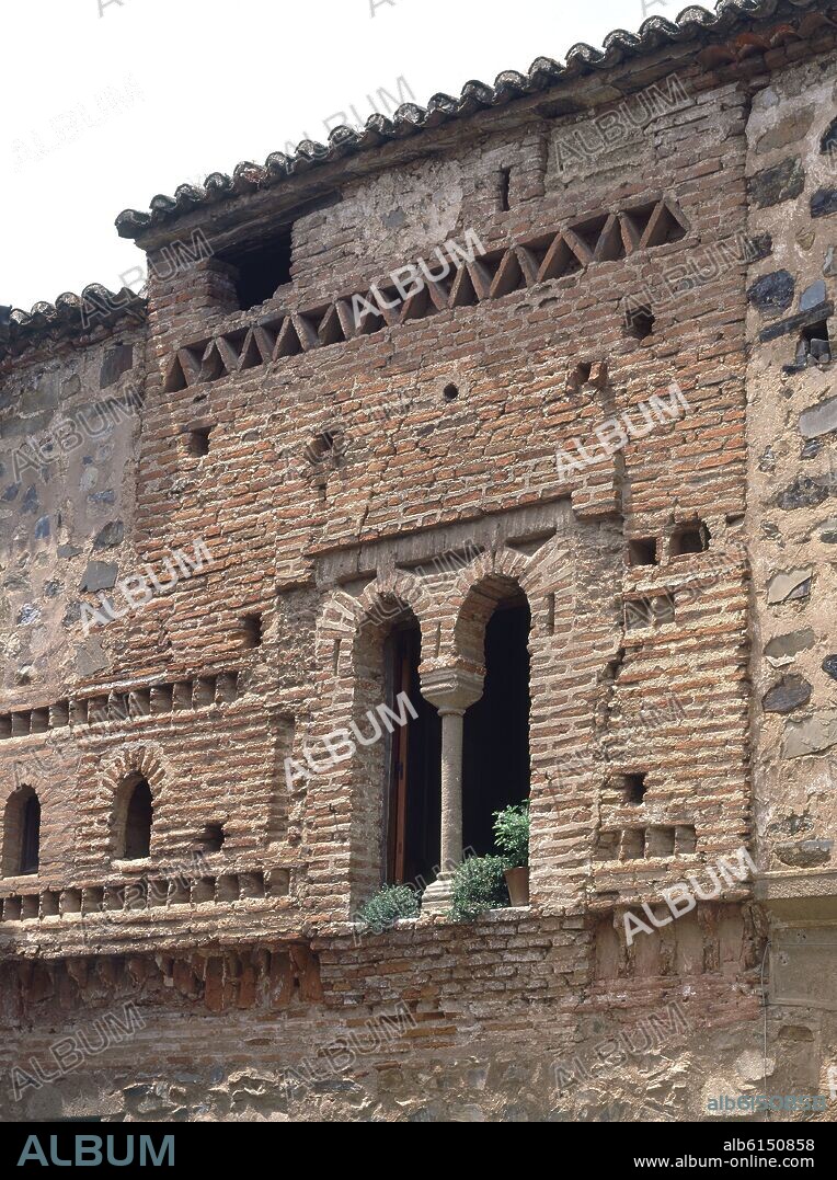 CASA MUDEJAR DEL BARRIO ANTIGUO EN LA CUESTA ALDANA.