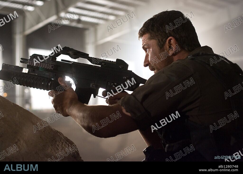 GERARD BUTLER in GAMER, 2009, directed by BRIAN TAYLOR and MARK NEVELDINE. Copyright LAKESHORE ENTERTAINMENT.