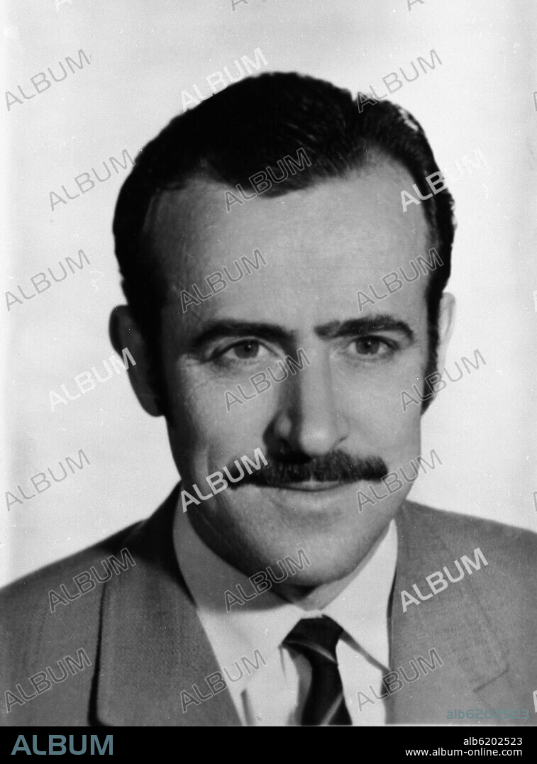 CESAR ALLER (1927/-) POETA ESPAÑOL.