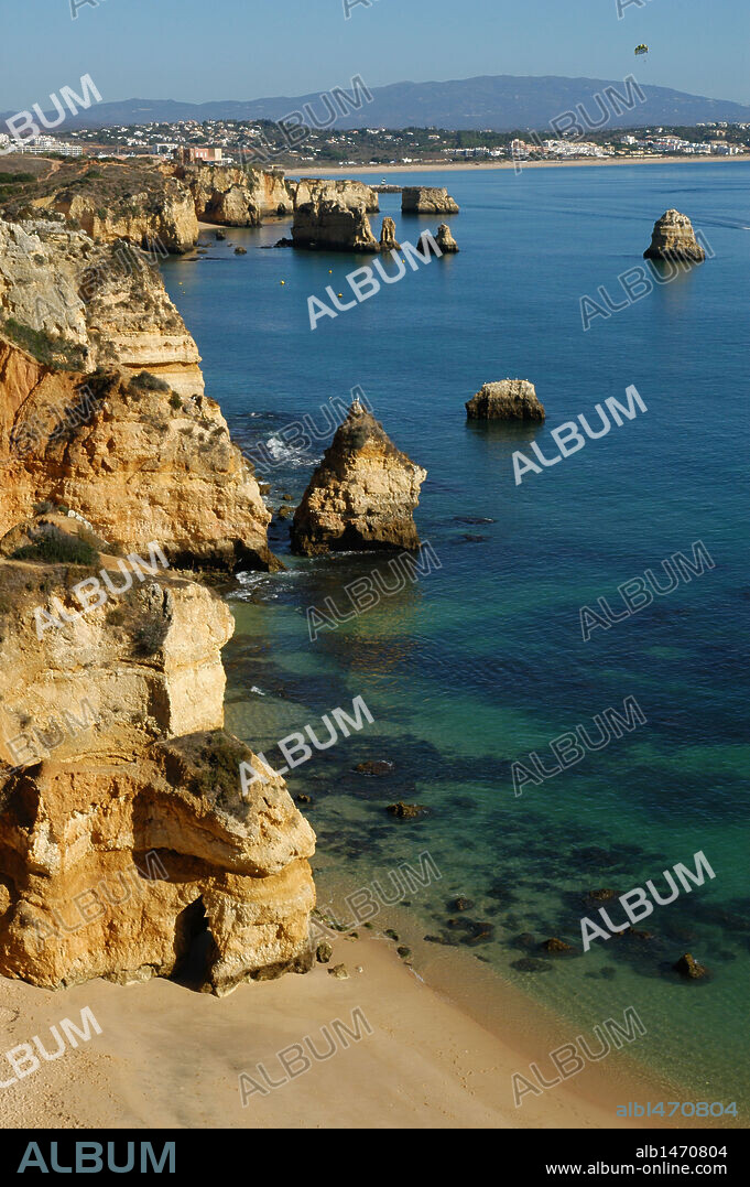 Portugal. Lagos. Dona Ana Beach (Praia Dona Ana). Algarve.