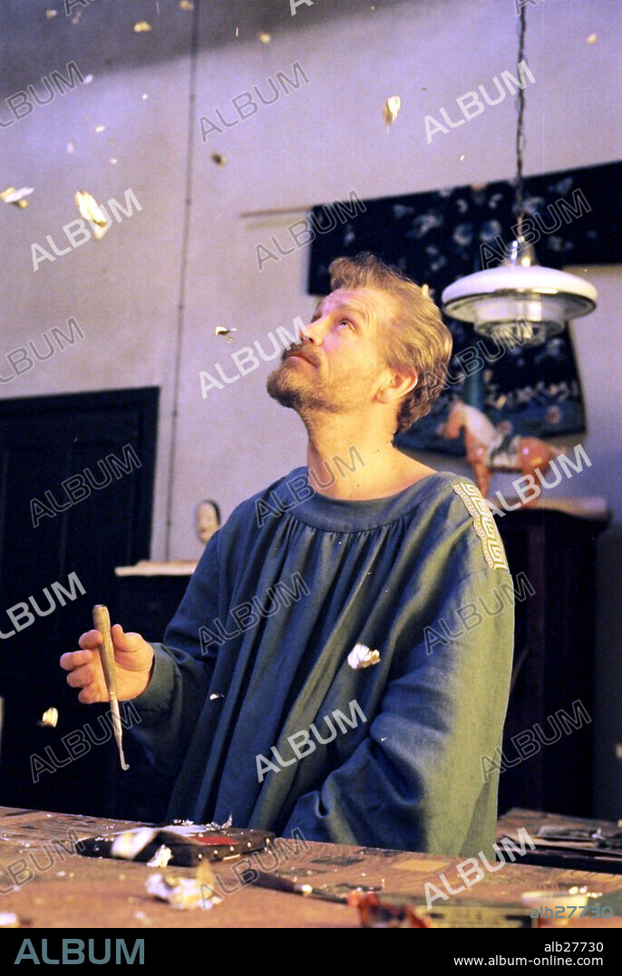 JOHN MALKOVICH in KLIMT, 2006, unter der Regie von RAOUL RUIZ. Copyright EPO-FILM-PRODULTIONSGES/FILM-LINE PRODUKTION/LUNAR FILMS.