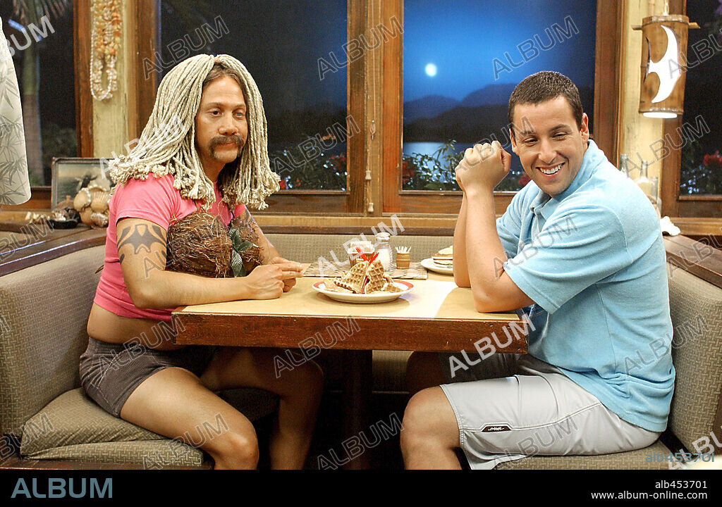 ADAM SANDLER und ROB SCHNEIDER in 50 FIRST DATES, 2004, unter der Regie von PETER SEGAL. Copyright COLUMBIA PICTURES / MICHAELS, DARREN.