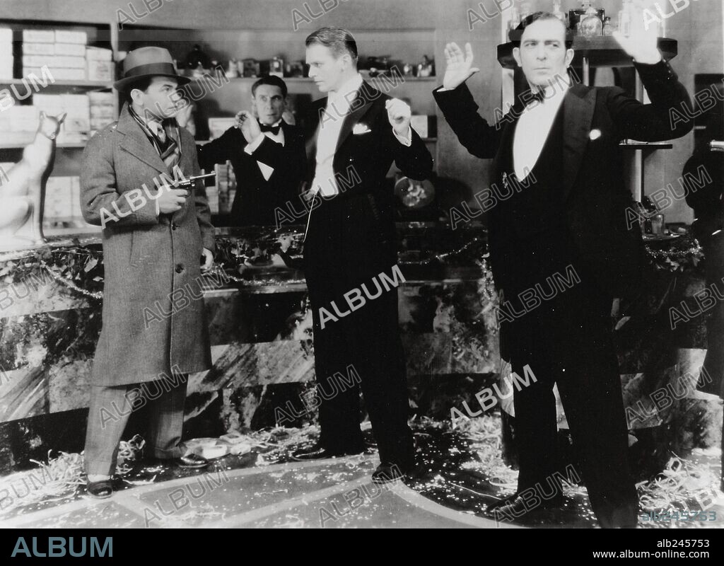 DOUGLAS FAIRBANKS JR. and EDWARD G. ROBINSON in LITTLE CAESAR, 1931, directed by MERVYN LEROY. Copyright WARNER BROS/FIRST NATIONAL.