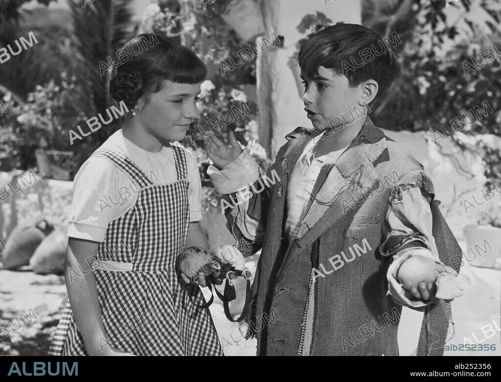 JOSELITO en EL RUISEÑOR DE LAS CUMBRES, 1958, dirigida por ANTONIO DEL AMO. Copyright SUEVIA FILMS.