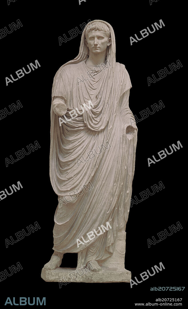 AUGUSTO PONTIFICE MAXIMO-63 AC/14 DC -TOGADO COMO SACERDOTE- h 2,17 - ESCULTURA ROMANA-10 AC/10 DC.