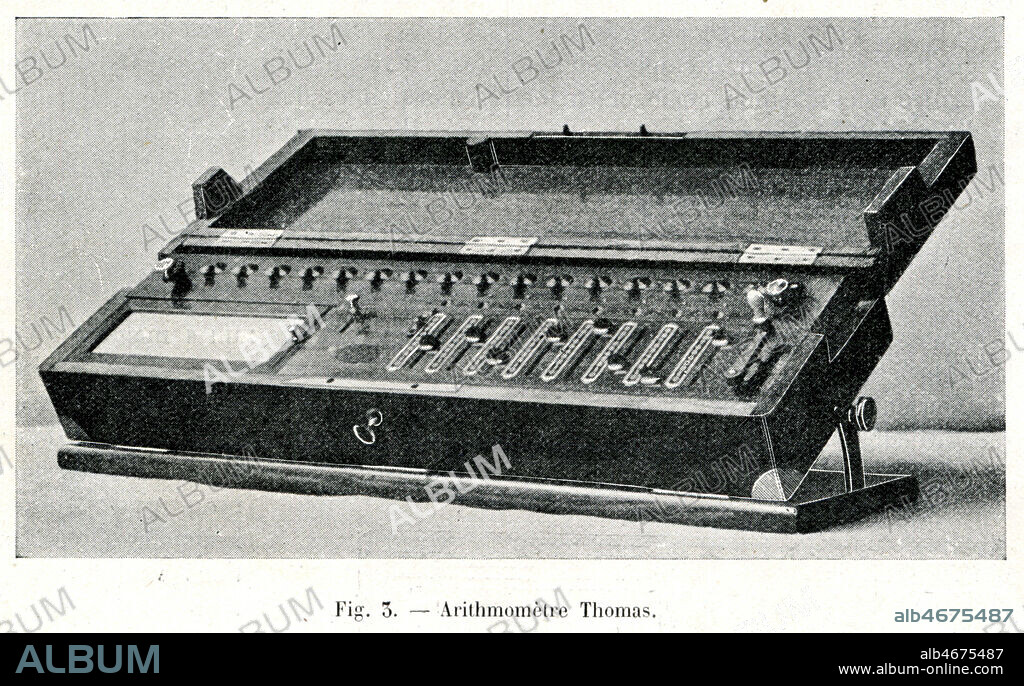 'Arithmometre Thomas'. Machine a calculer. Illustration tiree de la revue La Nature du 27 aout 1904. Credit : Collection KHARBINE-TAPABOR.