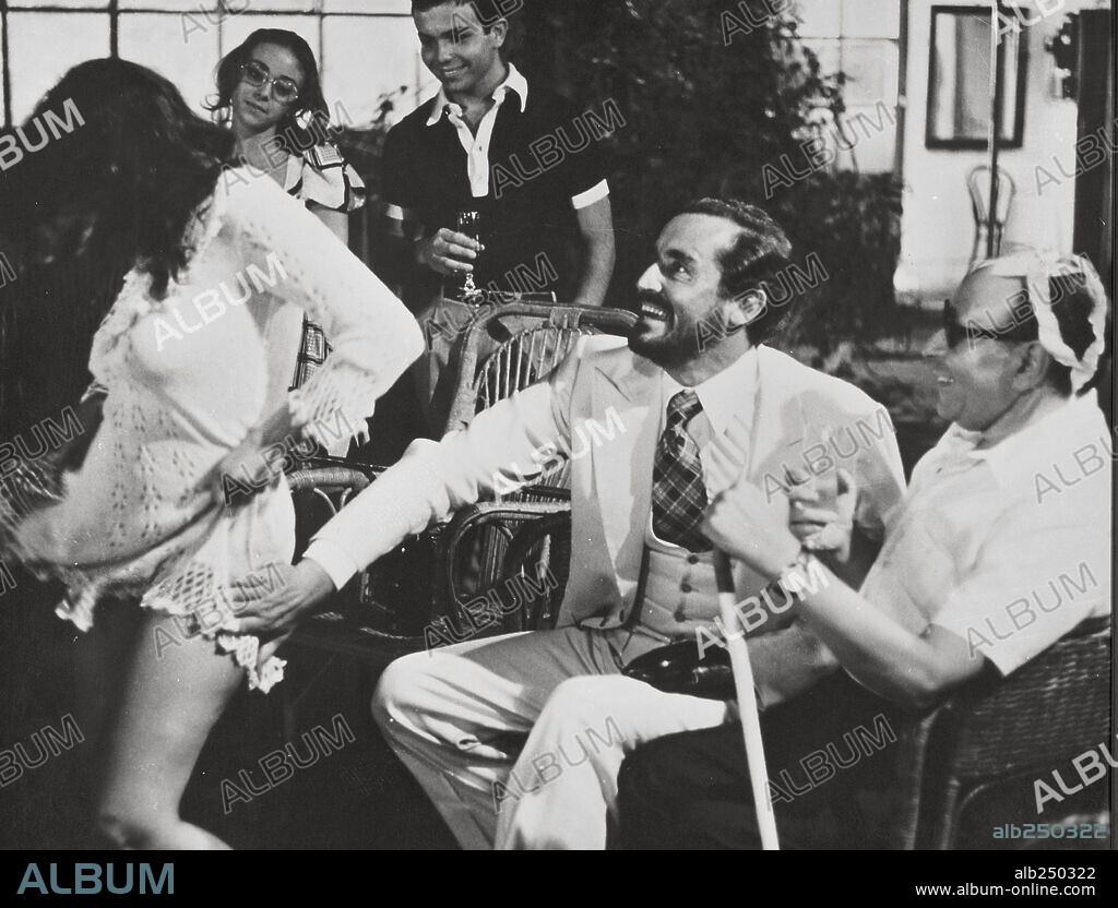 PERFUME DE MUJER, 1974 (PROFUMO DI DONNA), dirigida por DINO RISI.