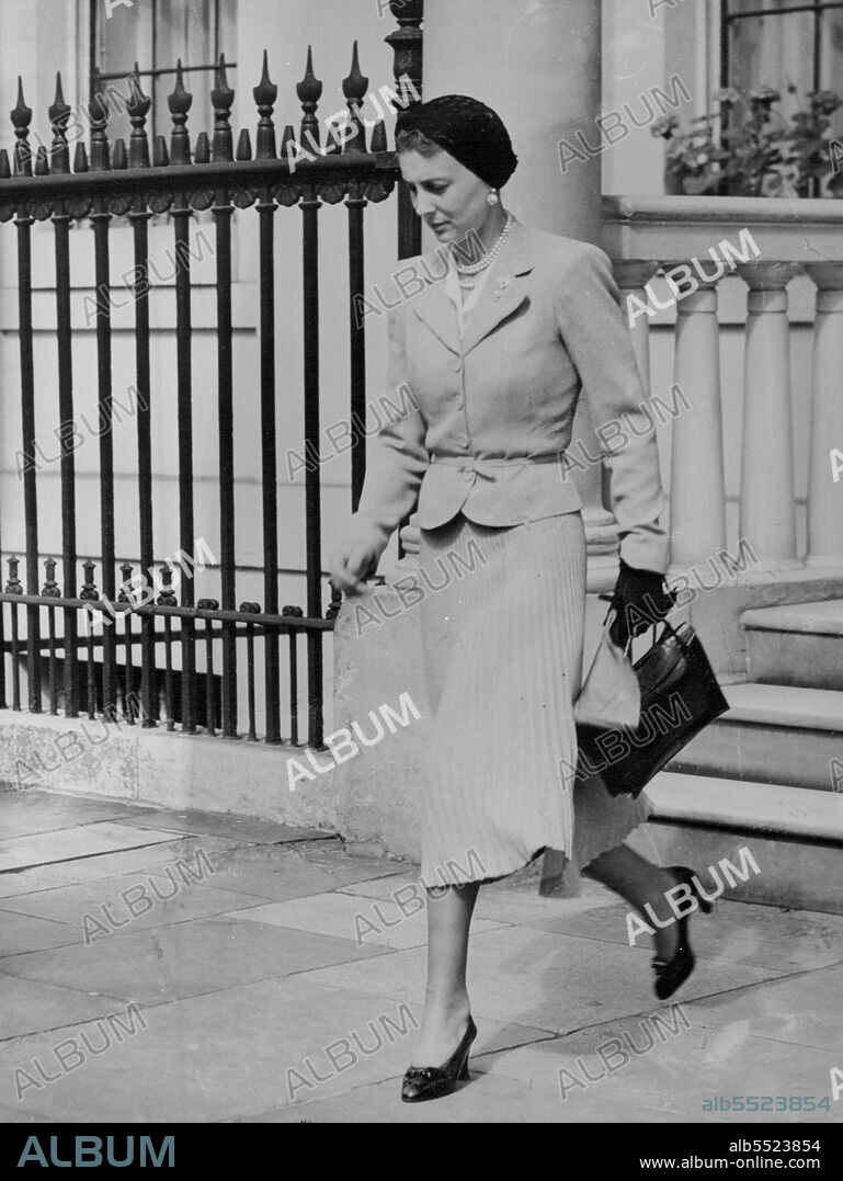 Duchess of Kent Leaves For Italian Royal Wedding -- The Duchess of Kent as she left No. 3, Belgrave Square for Hendon.The Duke and Duchess of Kent left their home in Belgrave Square, London, for Hendon Aerodrome, from where they left by air for Florence to attend the wedding of the Duke of Spoleto, son of King Victor Emmanuel of Italy, to Princess Irene of Greece. June 30, 1939.
