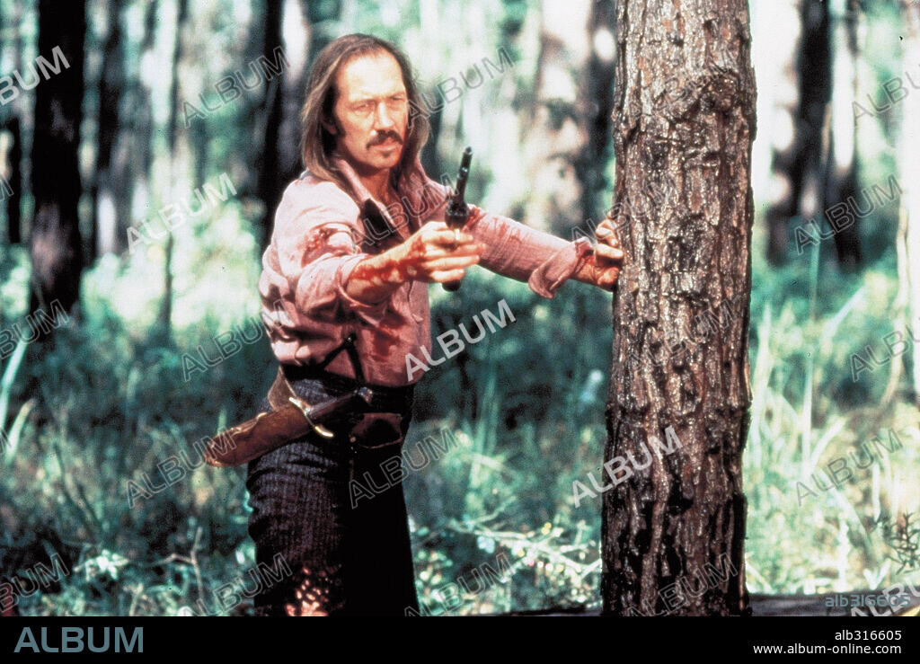 DAVID CARRADINE en FORAJIDOS DE LEYENDA, 1980 (THE LONG RIDERS), dirigida por WALTER HILL. Copyright UNITED ARTISTS.