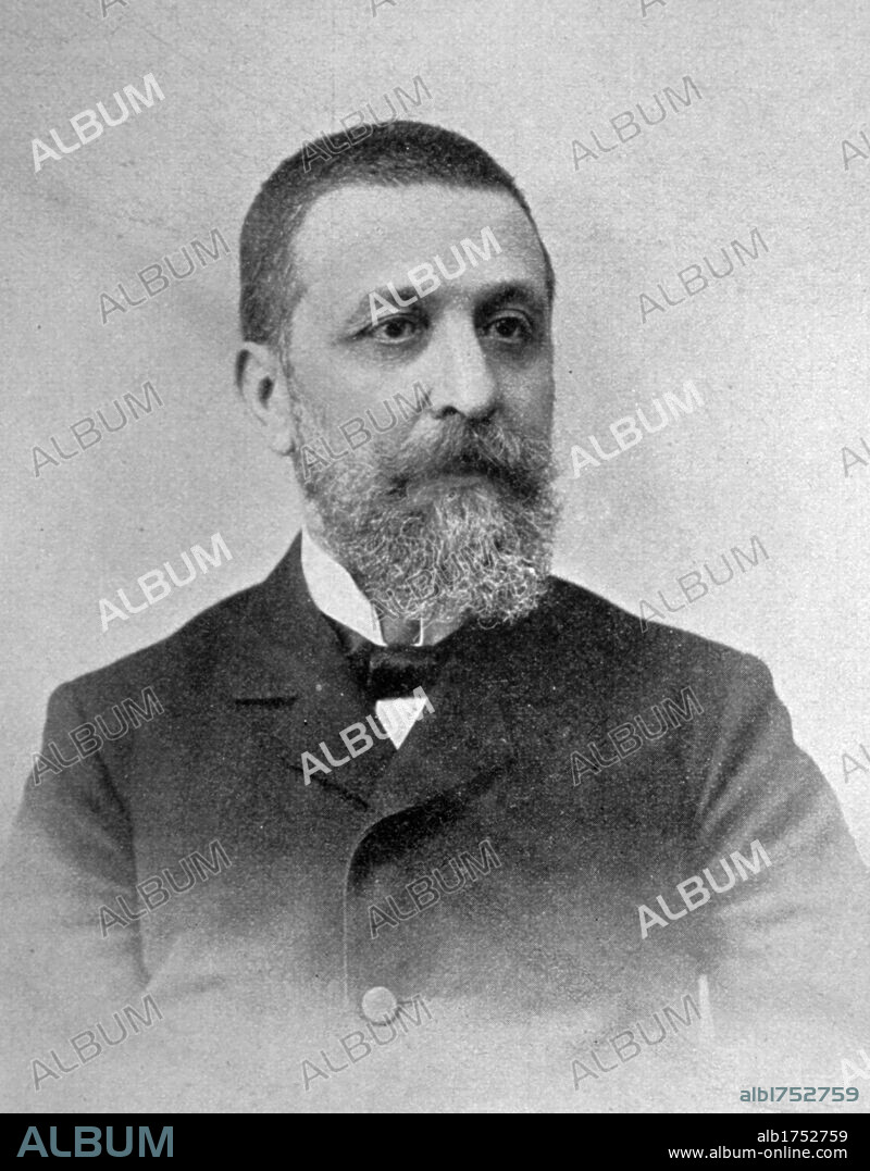 Joan Alcover y Maspons (1854-1926). Poeta, ensayista y político catalán en 1905.