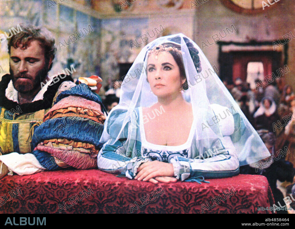 ELIZABETH TAYLOR and RICHARD BURTON in THE TAMING OF THE SHREW, 1967, directed by FRANCO ZEFFIRELLI. Copyright COLUMBIA PICTURES.