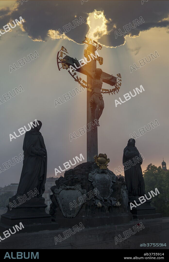 Statues on Charles Bridge, UNESCO World Heritage Site, Prague, Czech Republic, Europe.