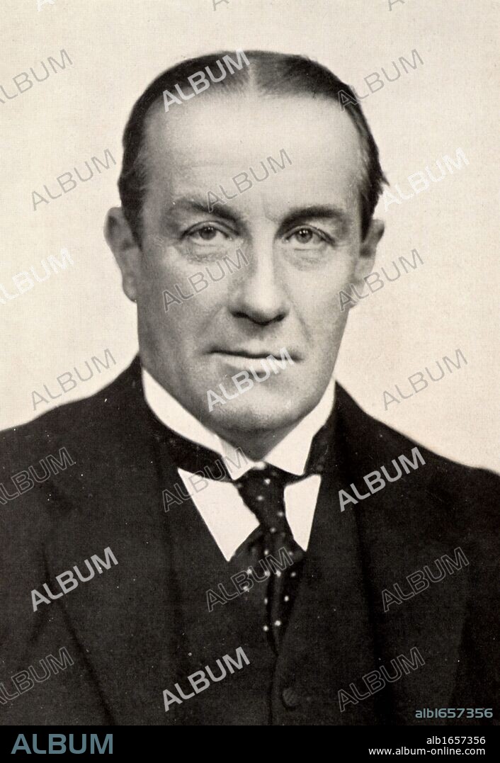 Stanley Baldwin (1867-1947) 1st Earl Baldwin; English Conservative politician; Member of Parliament 1906; Prime Minister 1923-1931, 1935-1937. Baldwin c1932. Halftone. (Photo by: Universal History Archive/UIG via Getty Images).
