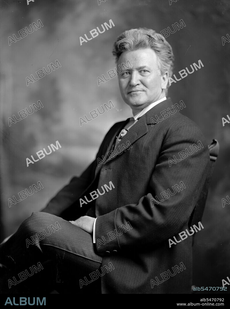 Wisconsin Senator Robert LaFollette circa 1905-1925.