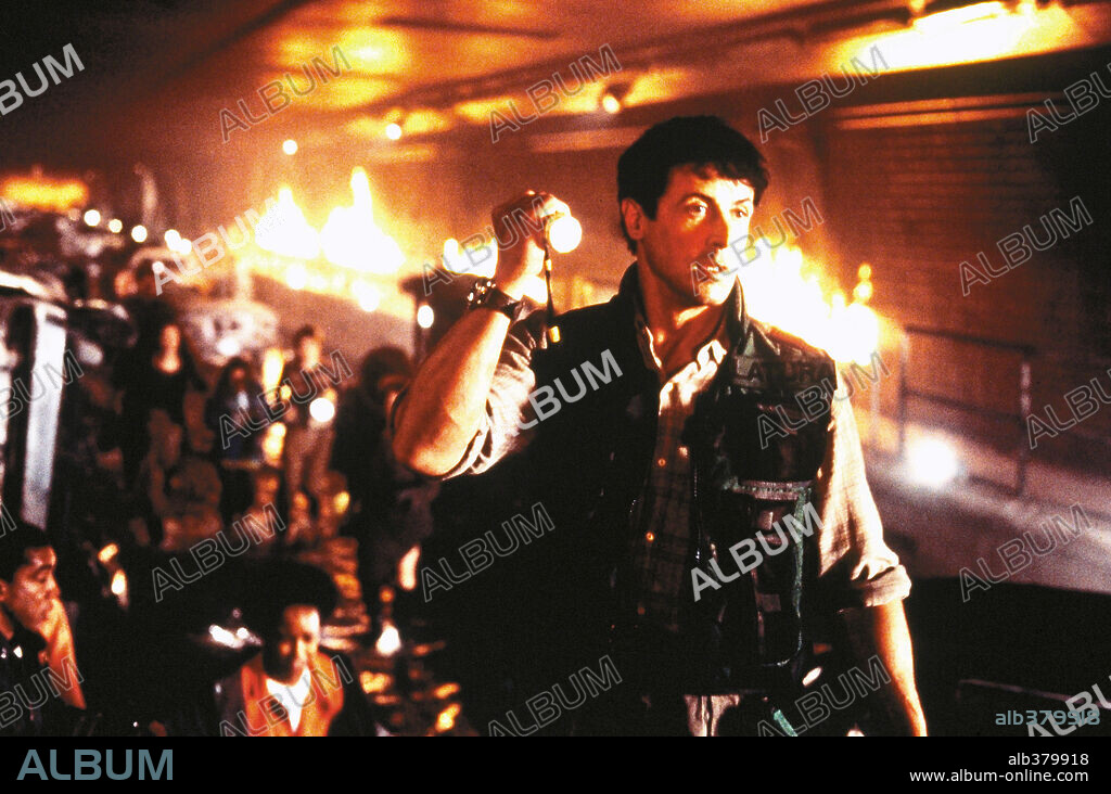 SYLVESTER STALLONE en DAYLIGHT: PÁNICO EN EL TÚNEL, 1996 (DAYLIGHT), dirigida por ROB COHEN. Copyright UNIVERSAL PICTURES / EMERSON, SAM.