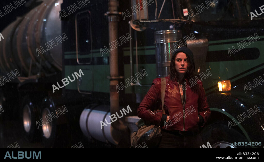 KAYA SCODELARIO en RESIDENT EVIL: BIENVENIDOS A RACCOON CITY, 2021 (RESIDENT EVIL: WELCOME TO RACCOON CITY), dirigida por JOHANNES ROBERTS. Copyright Constantin Film / Sony Pictures Entertainment.