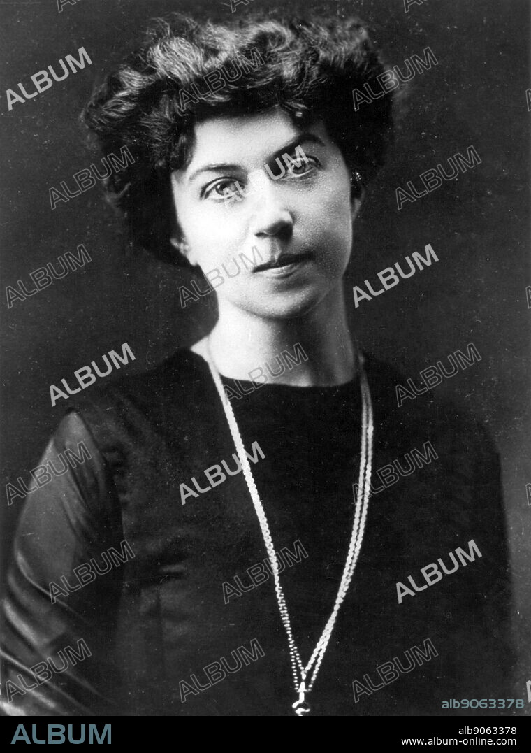 Alexandra Mikhailovna Kollontai (1872 - 1952) Russian revolutionary and theoretician, first as a member of the Mensheviks, then from 1915 on as a Bolshevik (later a Communist). Alexandra Mikhailovna Kollontai Serving as the People's Commissar for Welfare in the Bolshevik government in 1917-1918, she became the first woman in history to become an official member of a governing cabinet.