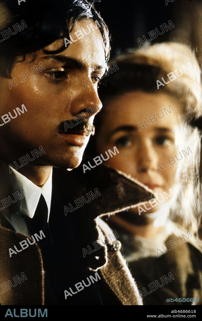 Photo du film Le grand Meaulnes realise en 1967 par Jean-Gabriel ALBICOCCO (1936-2001) d'apres le roman de ALAIN FOURNIER (1886-1914). Credit : Collection KHARBINE-TAPABOR.