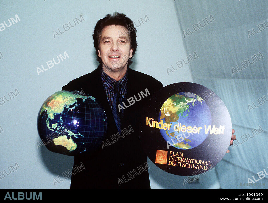 Charity show in aid of the children's charity PLAN INTERNATIONAL. Presented by: MICHAEL SCHANZE (photo) / Headline: CHILDREN OF THE WORLD.