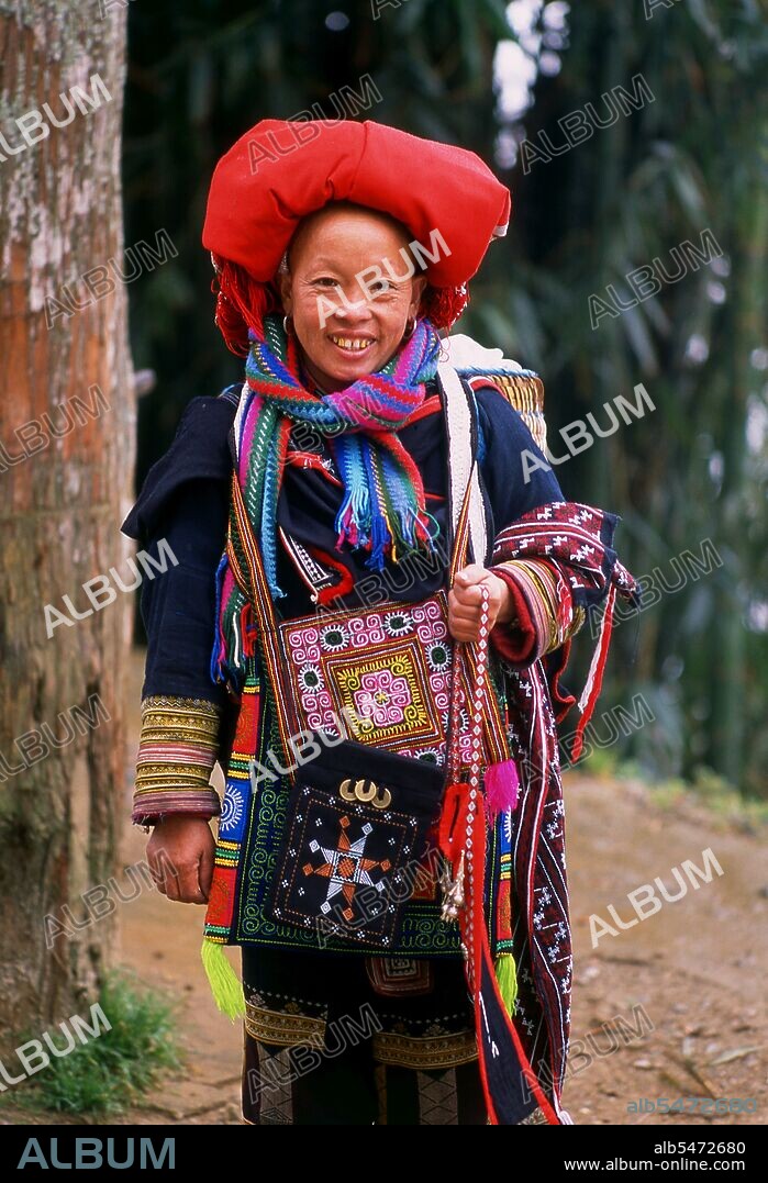 The Yao (known in Vietnam as Dao) nationality (its great majority branch is also known as Mien; Traditional Chinese: ??, Simplified Chinese: ??, Pinyin: Yáo zú; Vietnamese: ngu?i Dao) is a government classification for various minorities in China. They form one of the 55 ethnic minority groups officially recognized by the People's Republic of China, where they reside in the mountainous terrain of the southwest and south. They also form one of the 54 ethnic groups officially recognized by Vietnam. In the last census in 2000, they numbered 2,637,421 in China, and roughly 470,000 in Vietnam. Red Dao (pronounced ‘Zao’) women wear heavily embroidered black trousers and red or black jackets decorated at the sleeves. They usually wear a red or black turban along with plenty of silver jewellery.