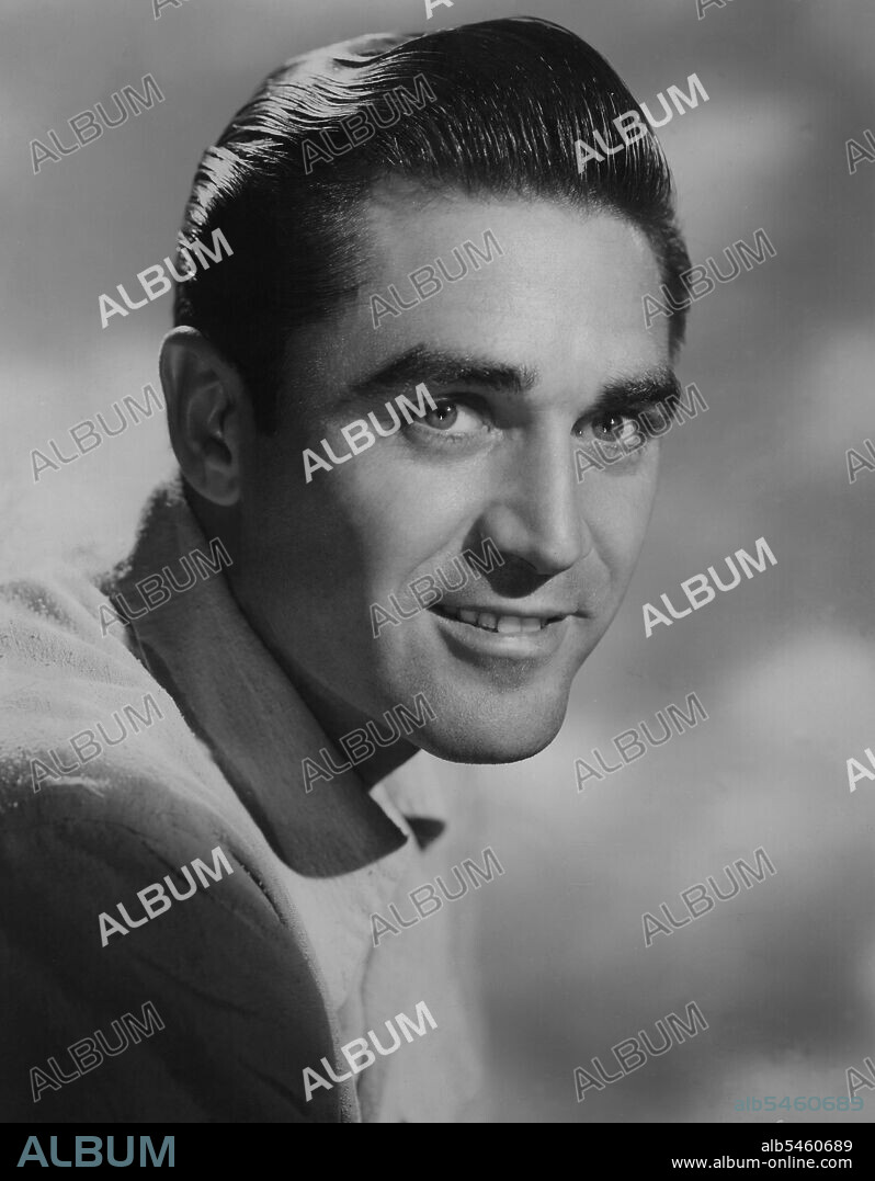 Steve Cochran (1917-1965), actor estadounidense.