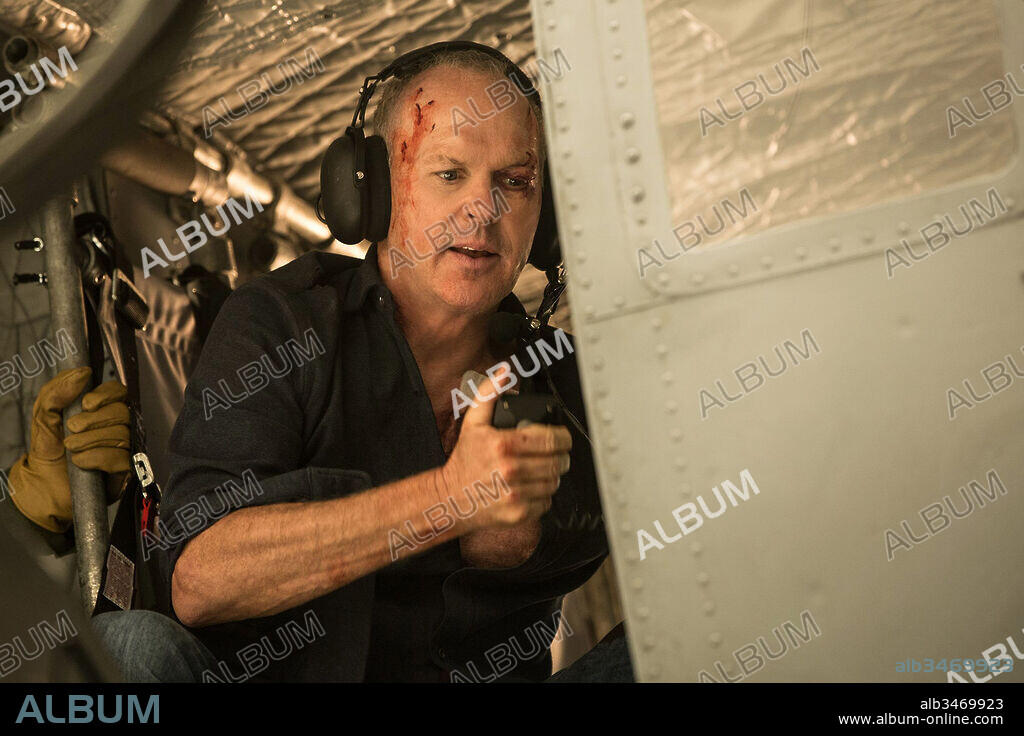 MICHAEL KEATON en AMERICAN ASSASSIN, 2017, dirigida por MICHAEL CUESTA. Copyright LIONSGATE/CBS FILMS / BLACK, CHRISTIAN.