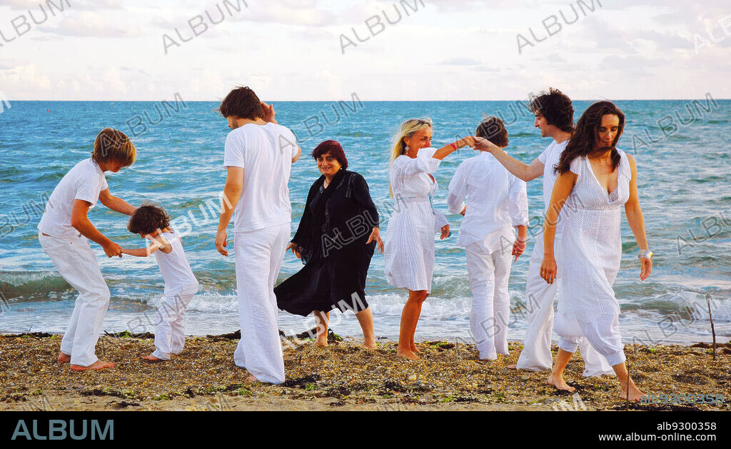 AGNES VARDA in LES PLAGES D'AGNES, 2008, unter der Regie von AGNES VARDA. Copyright Ciné Tamaris / France 2.