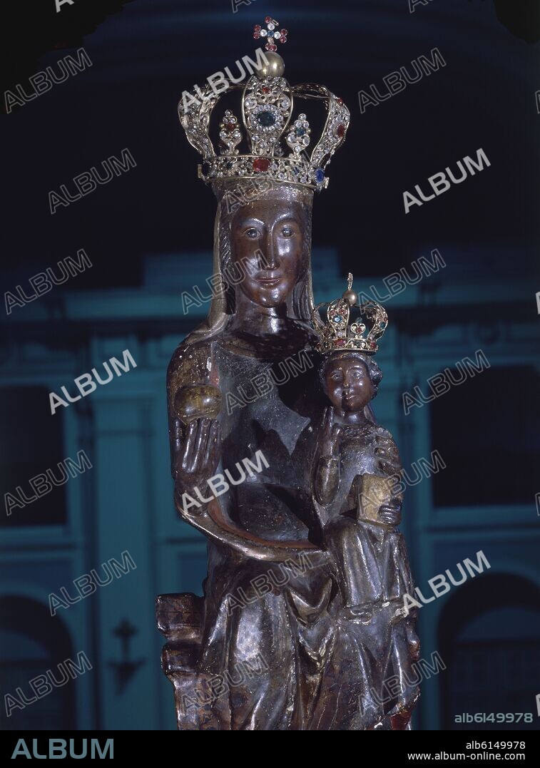 VIRGEN DE ATOCHA   (SIN MANTO).
