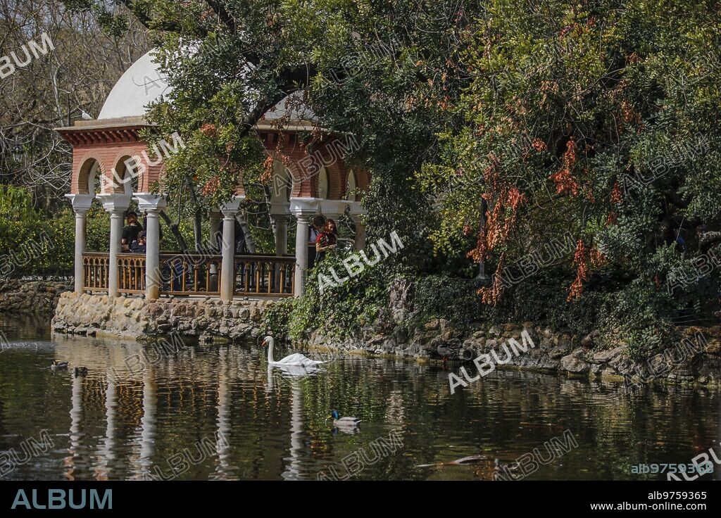 Sevilla, 03/03/2019. El parque de María Luisa. En la imagen, la isleta de los Patos en el estanque principal. Foto: Raúl Doblado ARCHSEV.