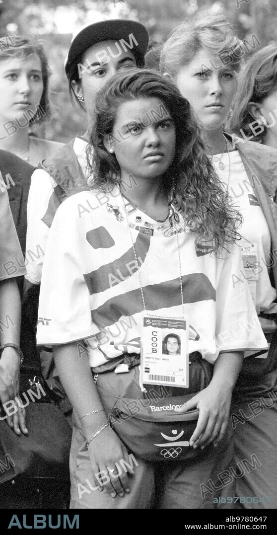 2 agosto 1992. ..Barcelona 3..8..92...Juegos Olímpicos Barcelona 92... Medallas A los Voluntarios Olímpicos.