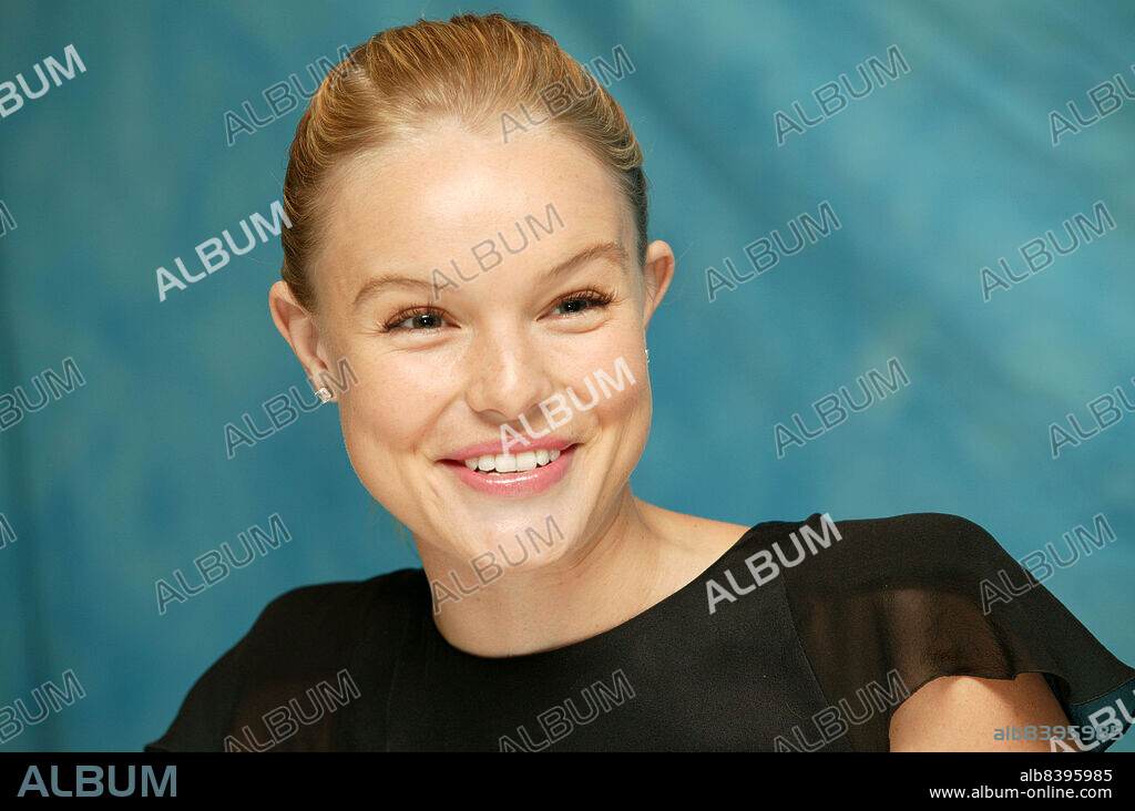 KATE BOSWORTH. September 8, 2003 - Toronto, Canada - KATE BOSWORTH attends a press photocall for Wonderland, Toronto Film (Credit Image: © Armando Gallo/ZUMA Studio).
