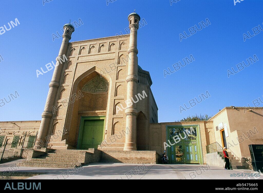 The ancient oasis town of Kuqa (Kuche), though now overshadowed by Korla to the east and Aksu to the west, was once a key stop on the Northern Silk Road. It first came under Han Chinese control when it was conquered, in 91AD, by the indomitable General Ban Chao. By the 4th century it had emerged as an important centre of Tocharian civilisation sitting astride not just the Northern Silk Road, but also lesser routes to Dzungaria in the north and Khotan in the south. The celebrated Buddhist monk Kumarajiva was born here, and travelled west on the Silk Road to study in Kashmir before returning east, to Wuwei, where he taught and translated Buddhist texts for 17 years.