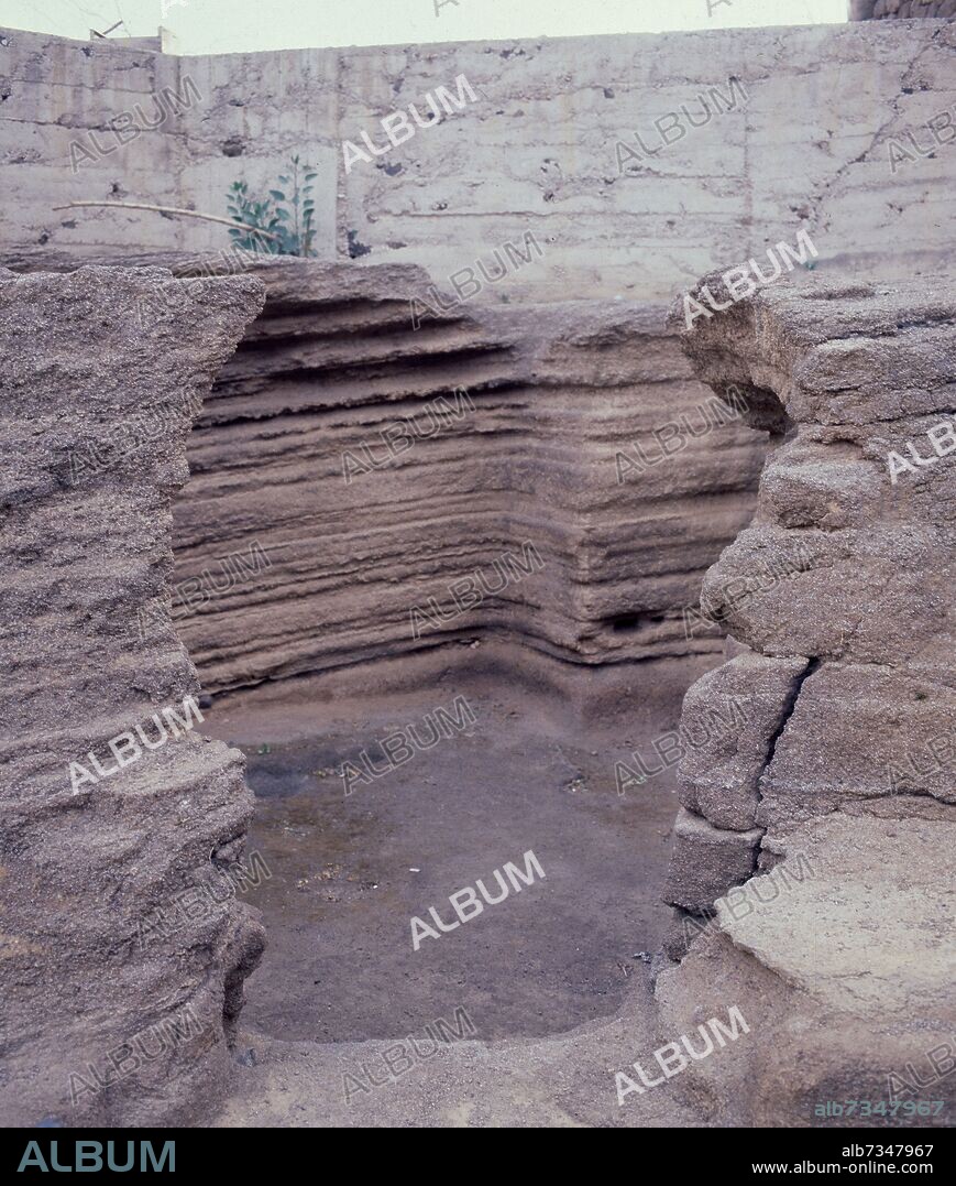 CUEVAS EXCAVADAS EN LA TOBA VOLCANICA POR LOS ANTIGUOS CANARIOS, CUEVA GUANCHE.